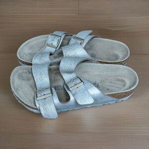 Birkenstock Arizona Sandals Womens Size 36EU 5 US  Silver Suede
